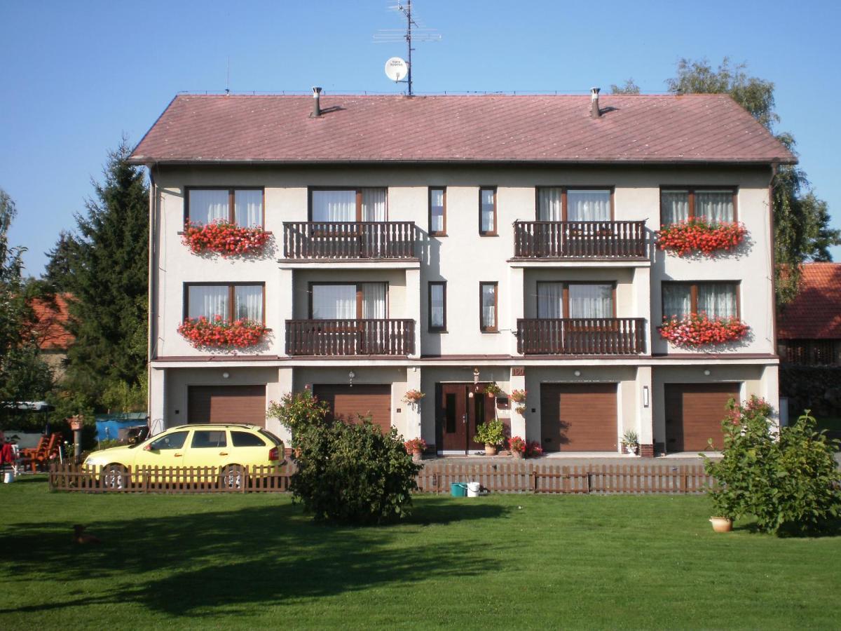 Apartman Orlik Nad Vltavou Экстерьер фото